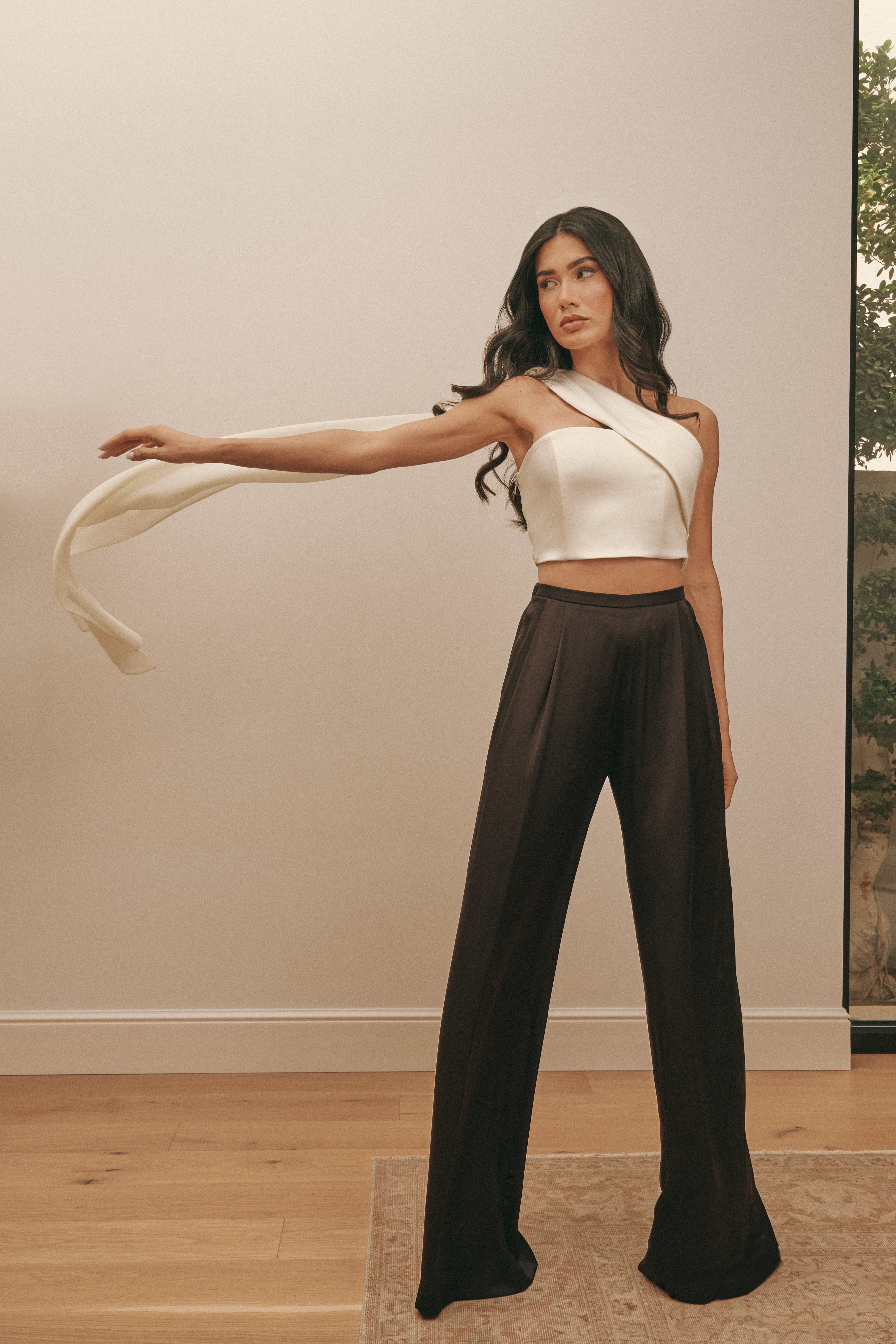 Noir Sophia Flared Pants