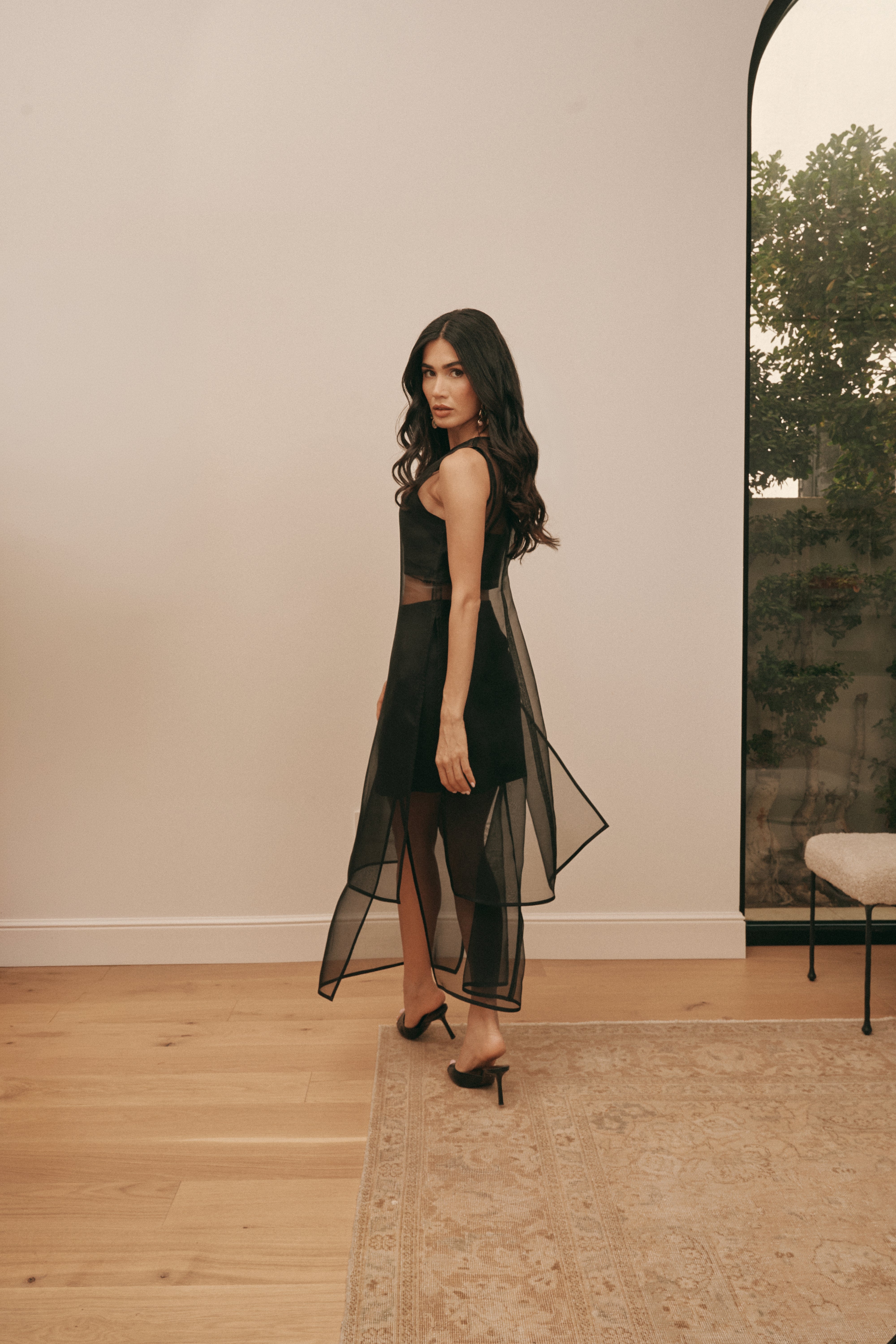 Noir Isla Long Sheer Top