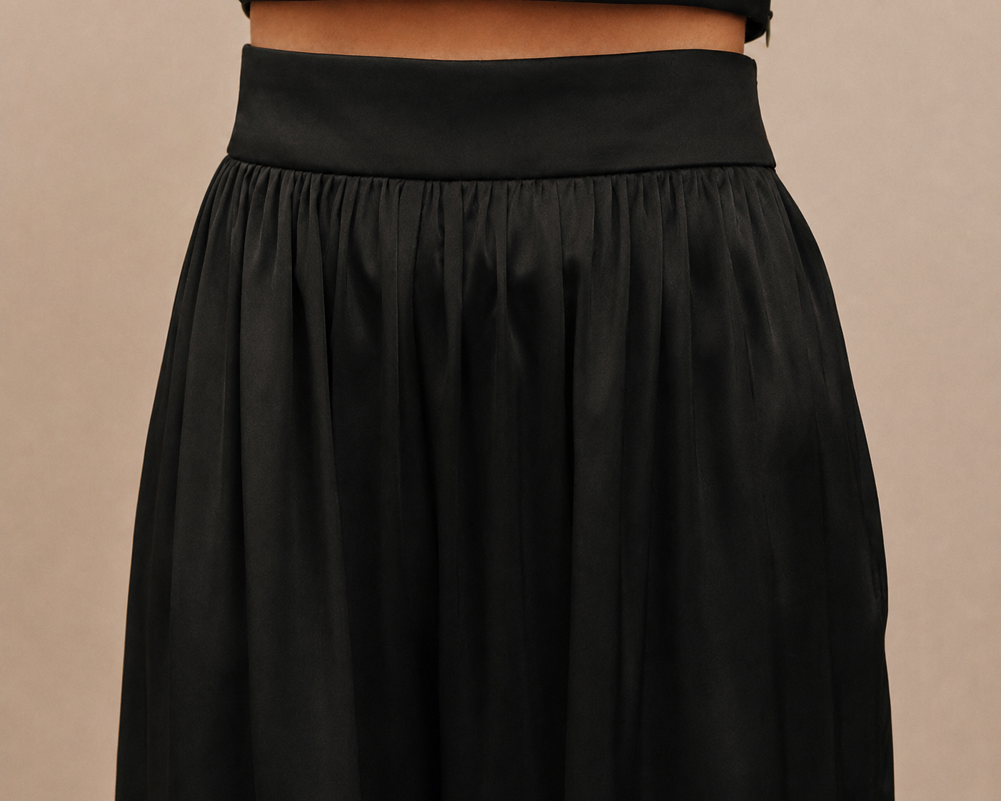 Noir Luna Balloon Pants